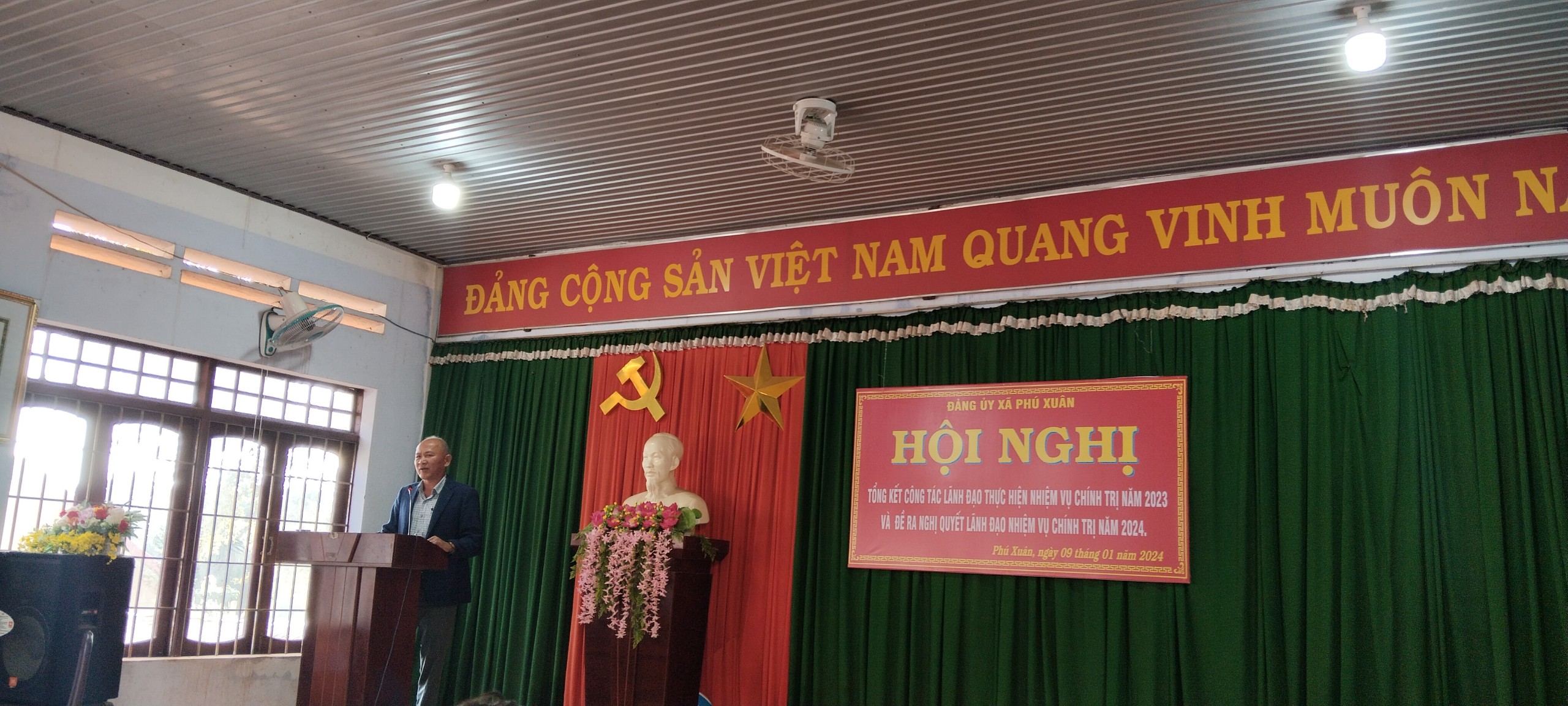 KHAI MAC TONG KET DANG